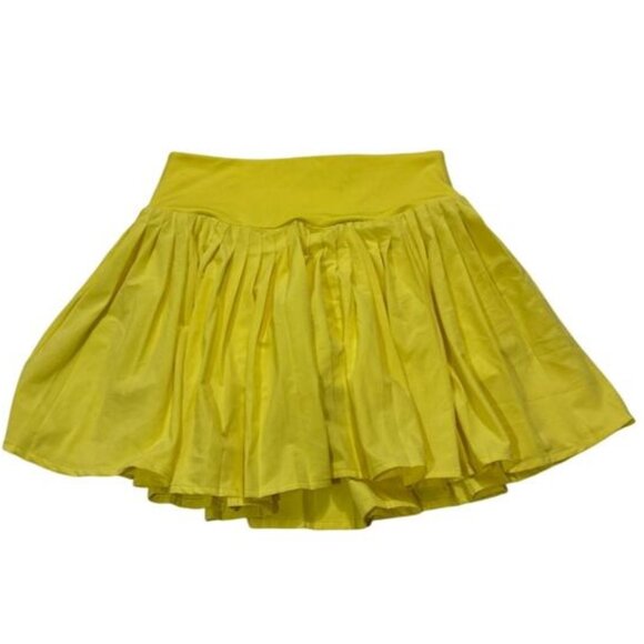 Dresses & Skirts - Athletic Skort Yellow Pleated Tennis Golf Tummy Contro💥💥